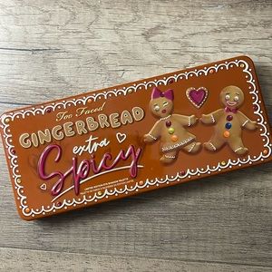 Too Faced Gingerbread extra Spicy eyeshadow pallet. Limited edition!!